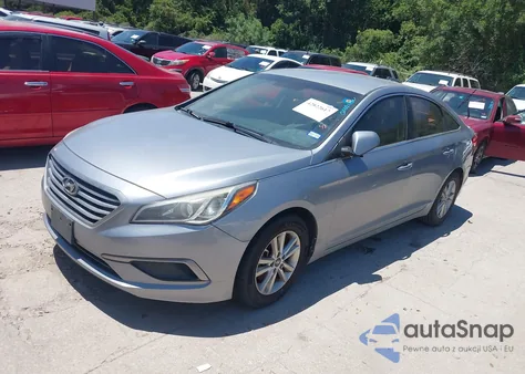 2017 Hyundai Sonata z USA, uszkodzony, nr VIN 5NPE24AF4HH531632